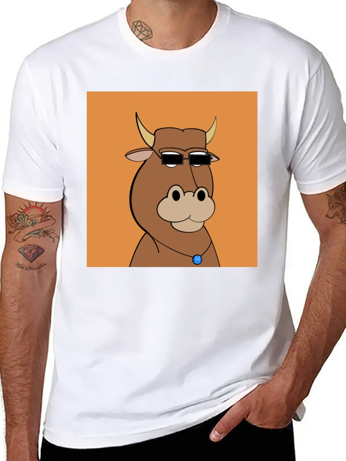 Cool Cartoon Cow Graphic Tee product image 7